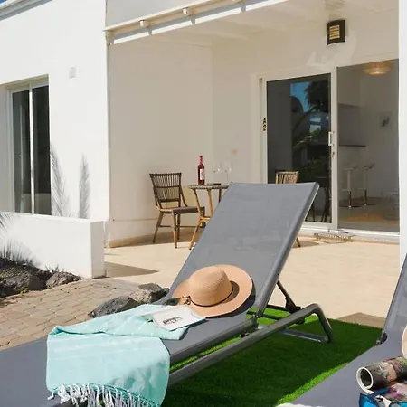 Luxurious A2 In A Quiet Complex With Pool 100m From The Sea * Charco del Palo
