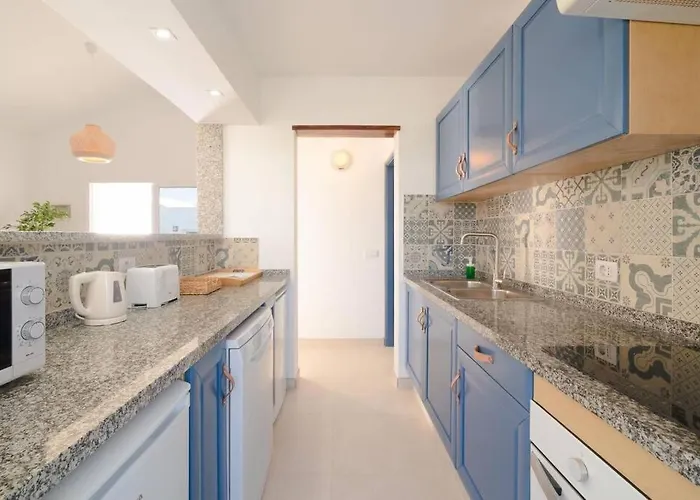 Apartament Luxurious A2 In A Quiet Complex With Pool 100m From The Sea