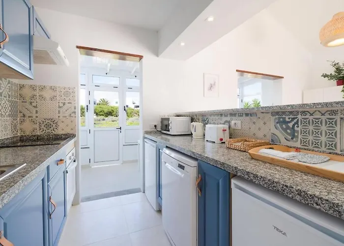 Luxurious A2 In A Quiet Complex With Pool 100m From The Sea Apartament *