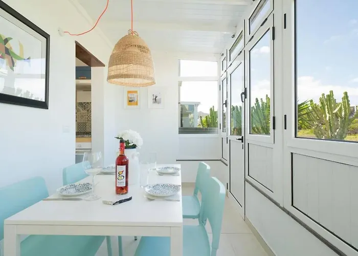 Apartament Luxurious A2 In A Quiet Complex With Pool 100m From The Sea Charco del Palo