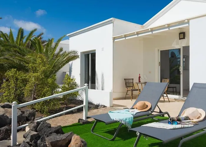 Luxurious A2 In A Quiet Complex With Pool 100m From The Sea Apartament *