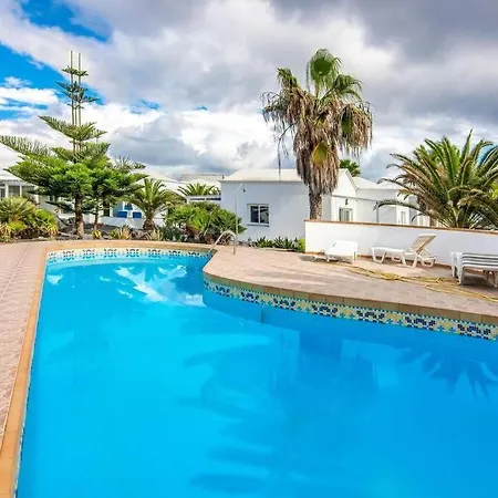 Luxurious A2 In A Quiet Complex With Pool 100m From The Sea Apartment