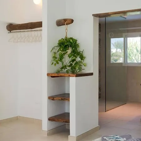 Luxurious A2 In A Quiet Complex With Pool 100m From The Sea